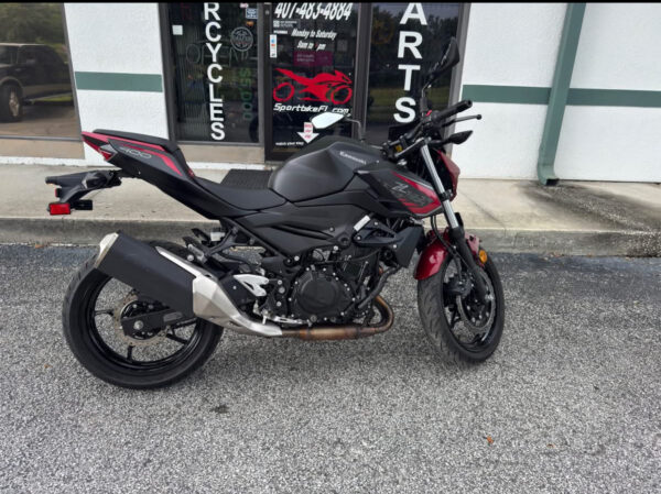 2021 KAWASAKI Z400 - Black-Red ($5,500) - Image 5