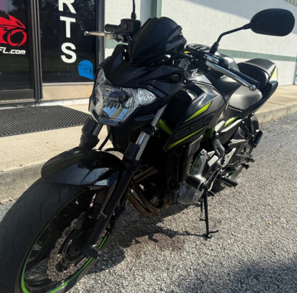 2019 KAWASAKI Z650 - BLACK/GREEN - ($5,900)
