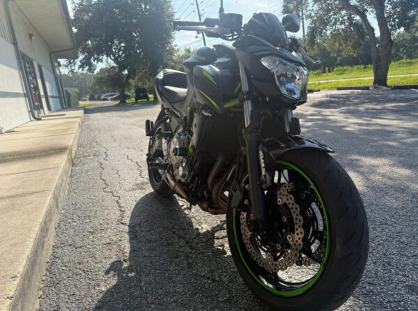 2019 KAWASAKI Z650 - BLACK/GREEN - ($5,900) - Image 5