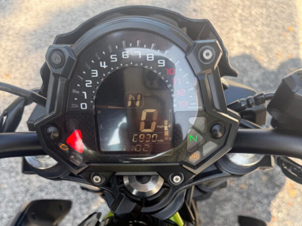 2019 KAWASAKI Z650 - BLACK/GREEN - ($5,900) - Image 2