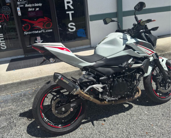 2023 Kawasaki Z400 - White - ($5,500) - Image 5
